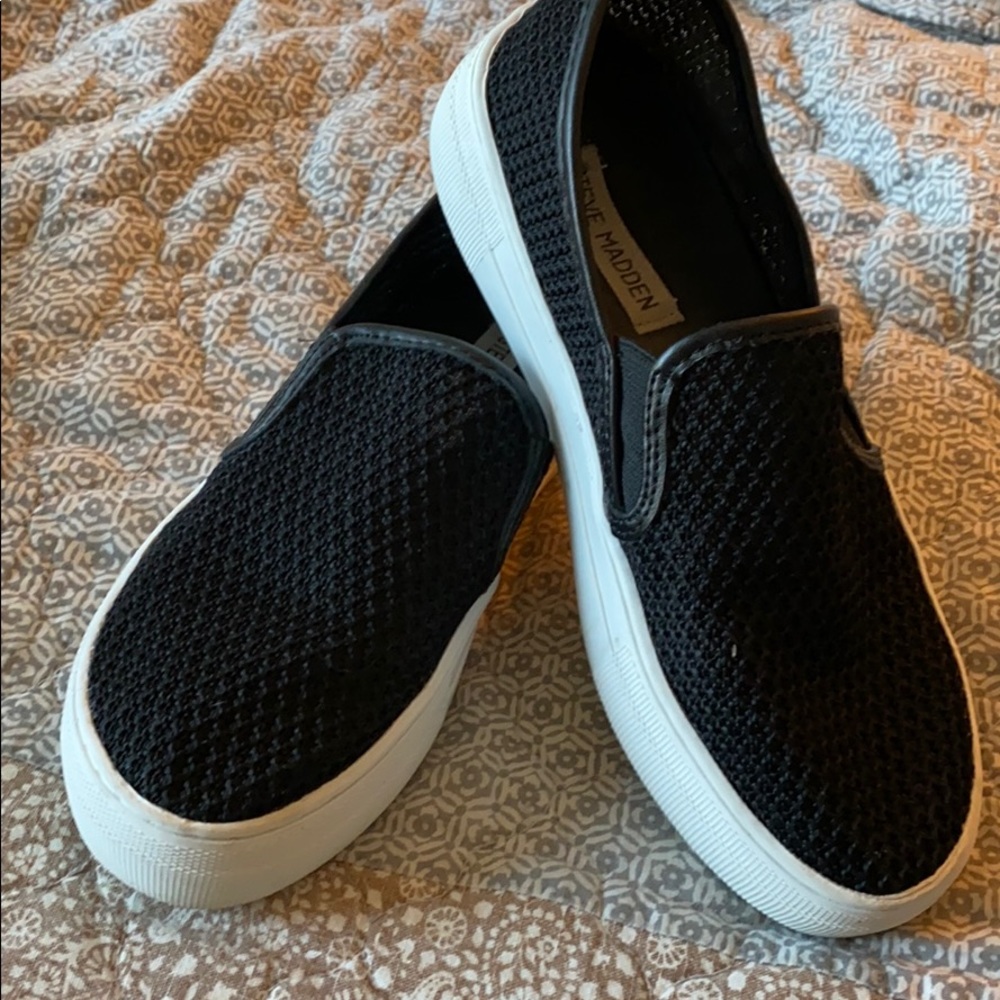 Steve Madden Mesh Gills - image 3